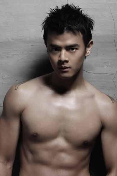 &#91;FOTO HOT&#93; 8 Selebritis Indonesia Yang Tidak Pernah Memakai BH