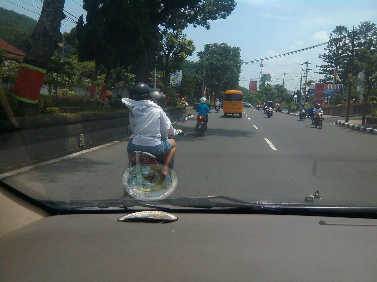 perjalanan ke magelang ketemu ginian Gan 