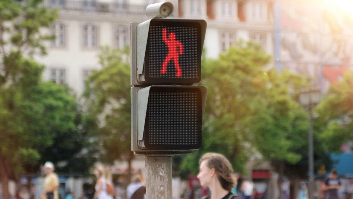 The dancing traffic light (Manthap & Kreatif)