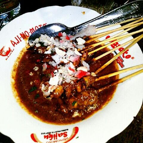 Follow instagram kuliner atjeh ya gan