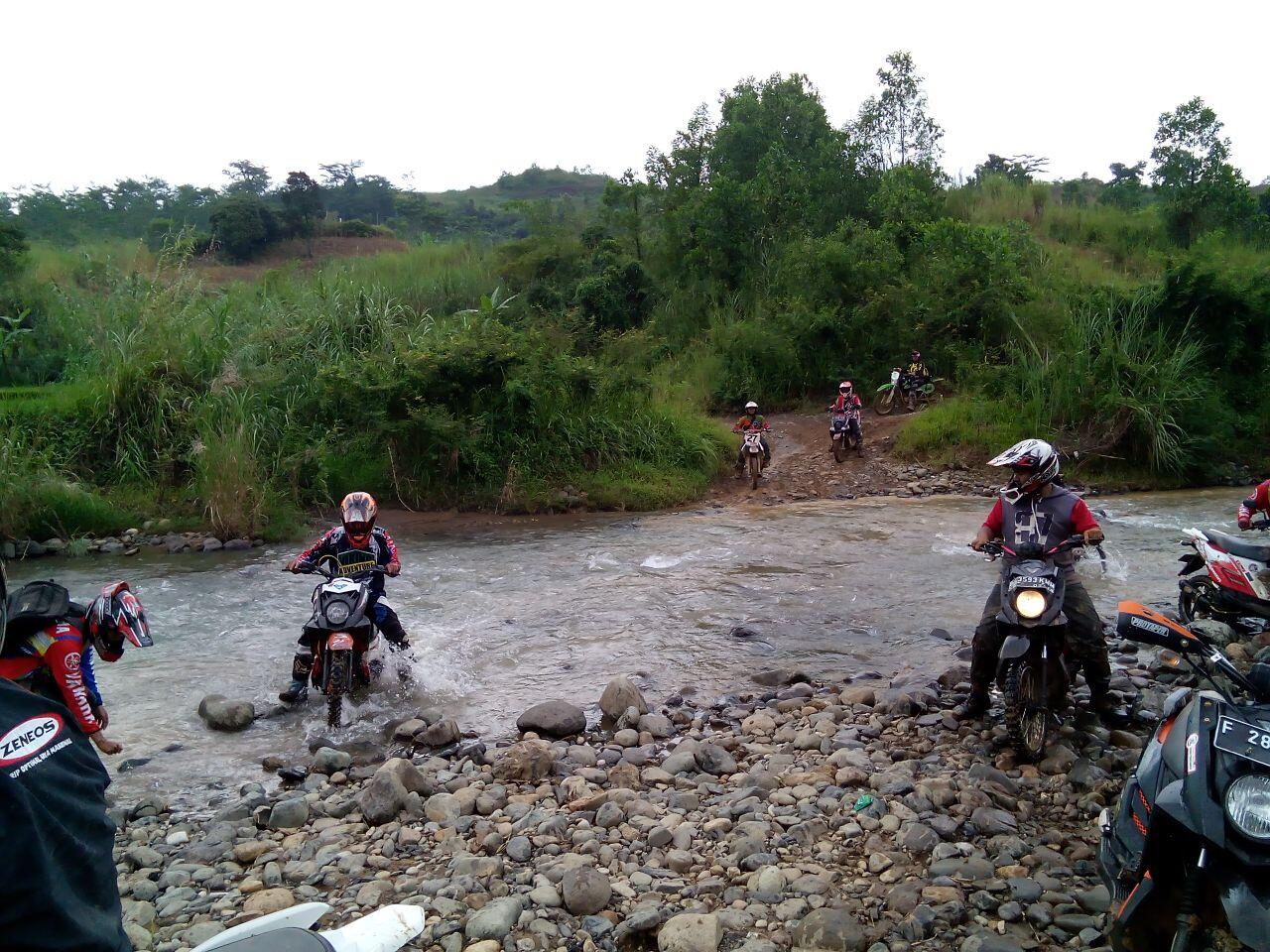 Fiel Report (FR) Fun OffRoad 15 Maret 2015 @Hambalang Hujan = HORORRRR!!!!