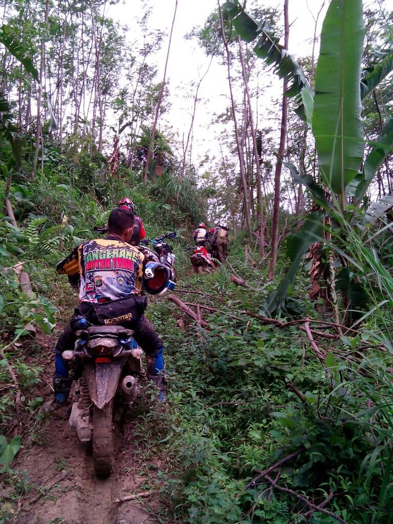 Fiel Report (FR) Fun OffRoad 15 Maret 2015 @Hambalang Hujan = HORORRRR!!!!