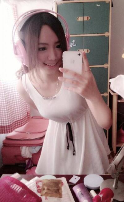 &#91;FOTO HOT&#93; Godaan Gamer Dota Paling Cantik