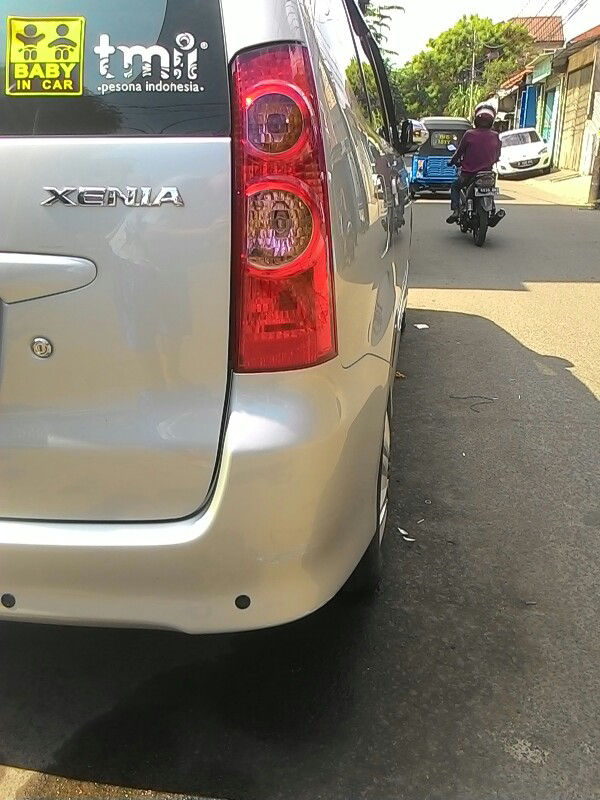 Surat Terbuka Kepada Honda Mobilio B 1175 URZ putih.