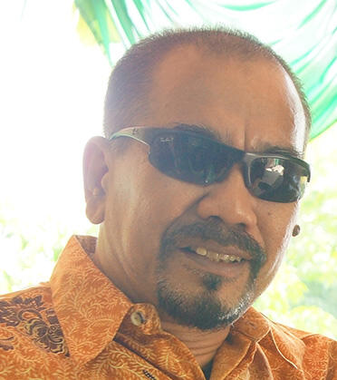 tanya donk gan ada yang tahu nama artis ini