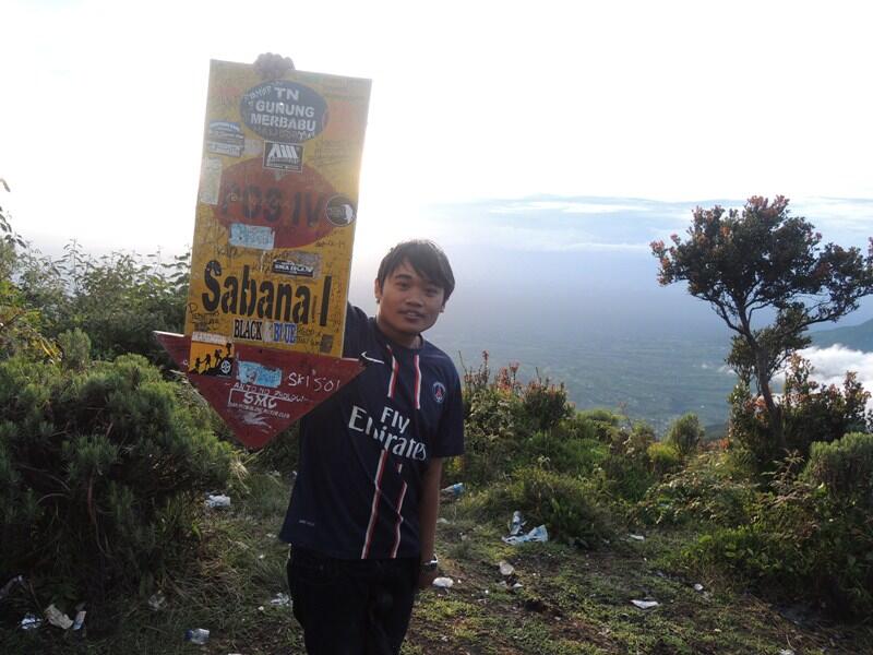 PENDAKIAN MERBABU 30 DES 2104