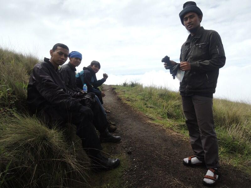 PENDAKIAN MERBABU 30 DES 2104