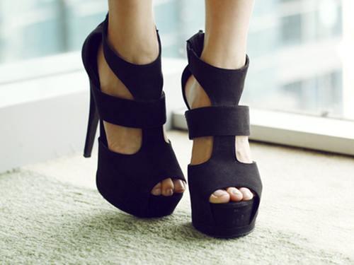 Bebas Cedera High Heels