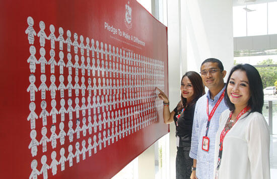 Kisah Dibalik Suka Duka Caregiver Air Asia QZ8501