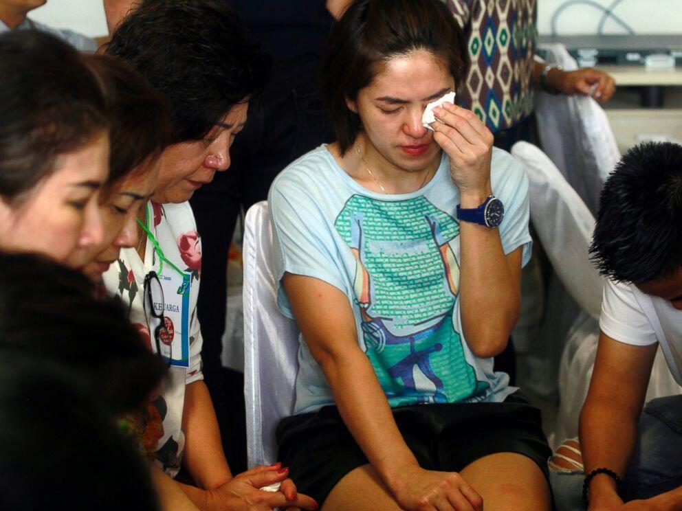 Kisah Dibalik Suka Duka Caregiver Air Asia QZ8501