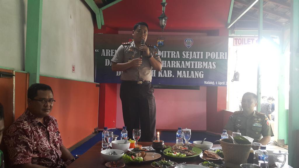 (Presiden Bingung Wakapolrinya Bingung)Panitia QNB League Abaikan Pendekatan Polri