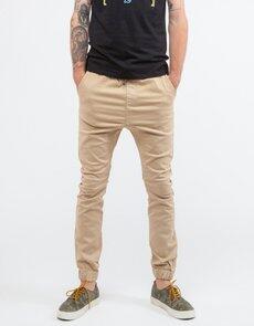 10 Pakaian Essential untuk Mahasiswa