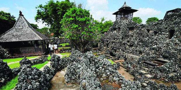 KOTA KECIL ITU BERNAMA &quot; CIREBON &quot;