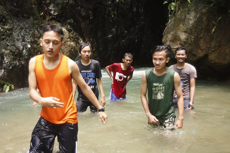 &#91;FR&#93; 1 Day Trip - Curug Leuwi Hejo, Curug Barong, Leuwi Cipet &amp; Curug Leuwi Liyet