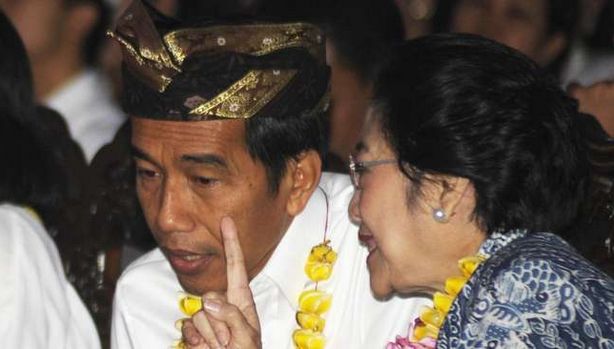 &#91;ANCOOOORRR&#93; Berbagai Kebijakan Batal, (Pemerintahan) Jokowi Dinilai Tidak Cakap