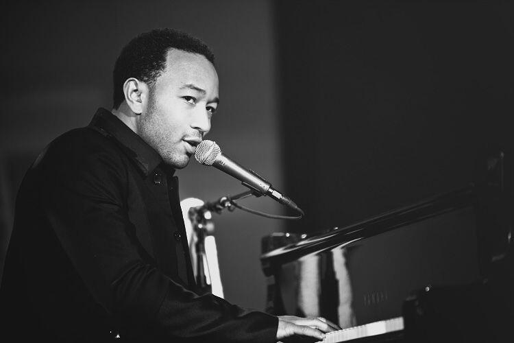8 Alat Musik yang Bisa Bikin Cewek Jatuh Hati