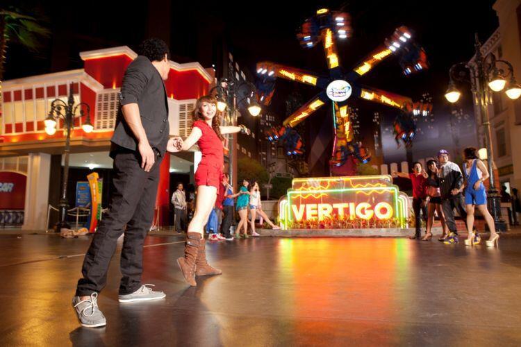 10 Hal Yang Bakal Kamu Alami Ketika Bekerja di Sebuah Theme Park 