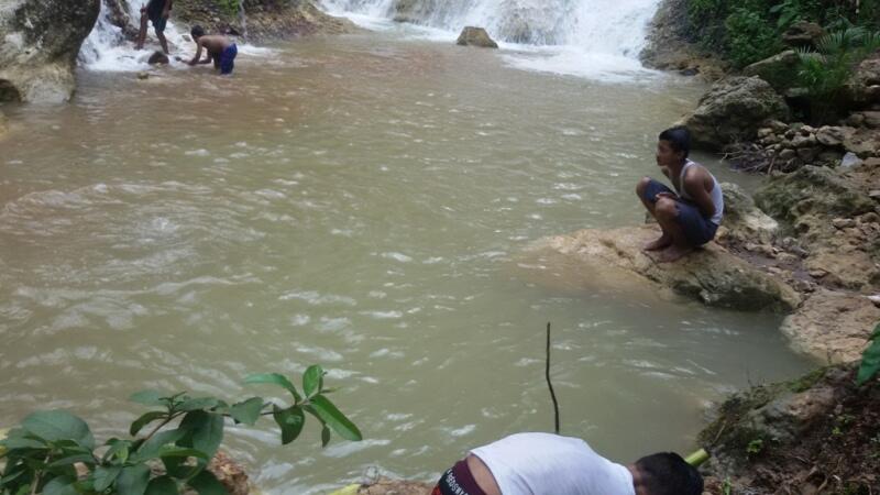 Blusukan ke CURUG KEMBANG SOKA , Air Terjun Tersembunyi di Barat Kota Jogja 