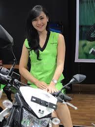Komponen-komponen Motor Yang Sering di Mainin Saat Parkir ( Just For Fun )