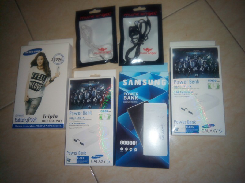 &#91;nemu barang hilang&#93; 4 power bank samsung 2 handsfree