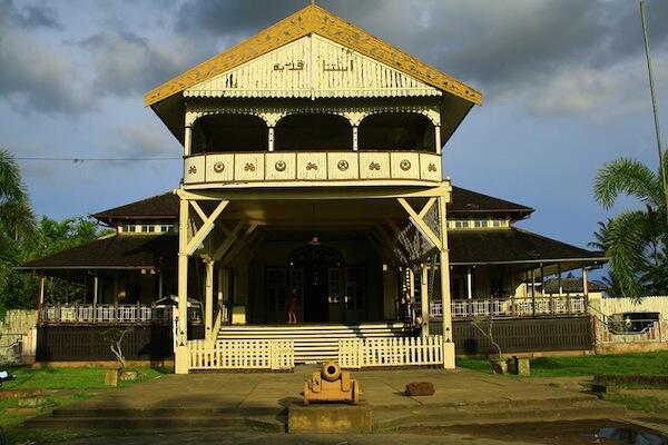 Asal Usul Nama Kota Pontianak, Ternyata Bukan Sekedar Kota Hantu