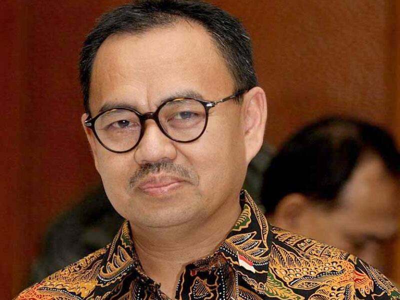 Menteri ESDM di Tegur oleh Pengemudi Perusahaan Sewa Mobil!