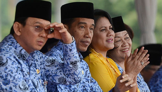 &#91; Ha..ha.. ha..&#93; Dipuji Jokowi, Ahok : Siapa Dulu Gubernur Sebelumnya....