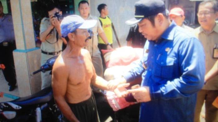 &#91;TREND MARAH2&#93; Bupati Sidoarjo Tega Bentak Orang Miskin Korban Puting Beliung