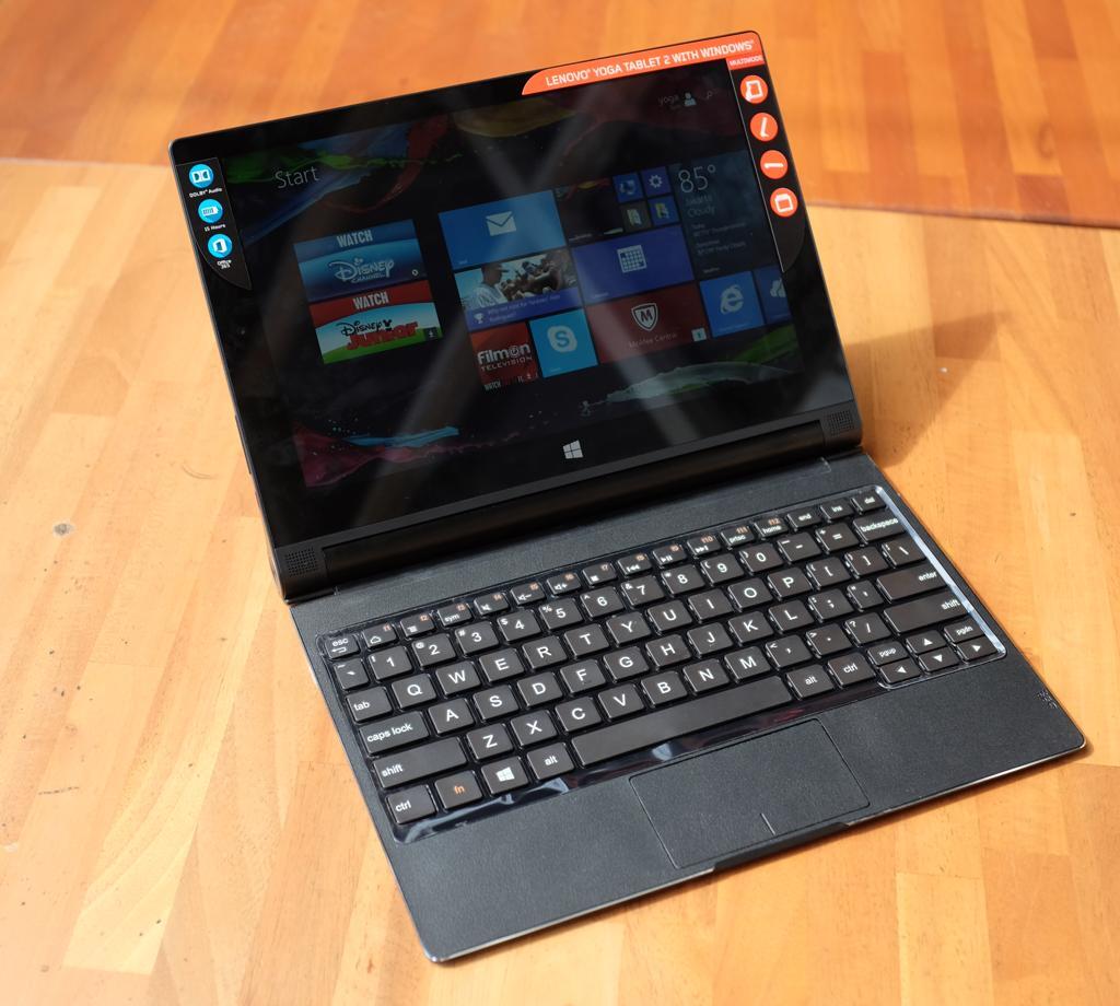 Review Lenovo Yoga Tablet 2 10&quot;: Tablet Windows 8 yang Dapat Digantung di Dinding