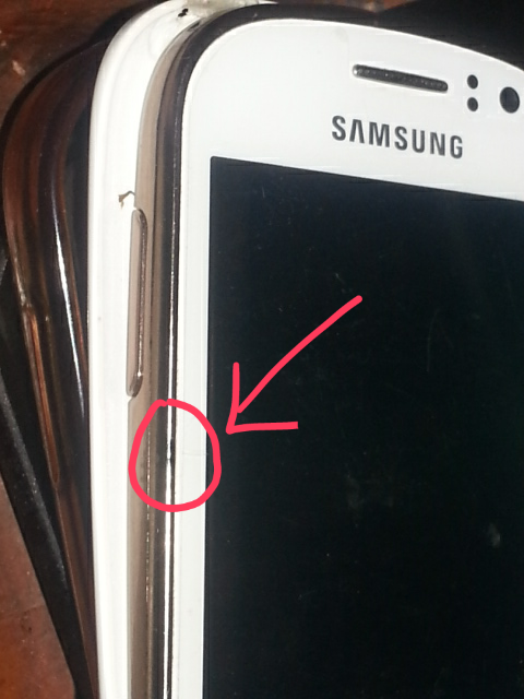 Samsung Galaxy Fame GT-S6810 White ada flash