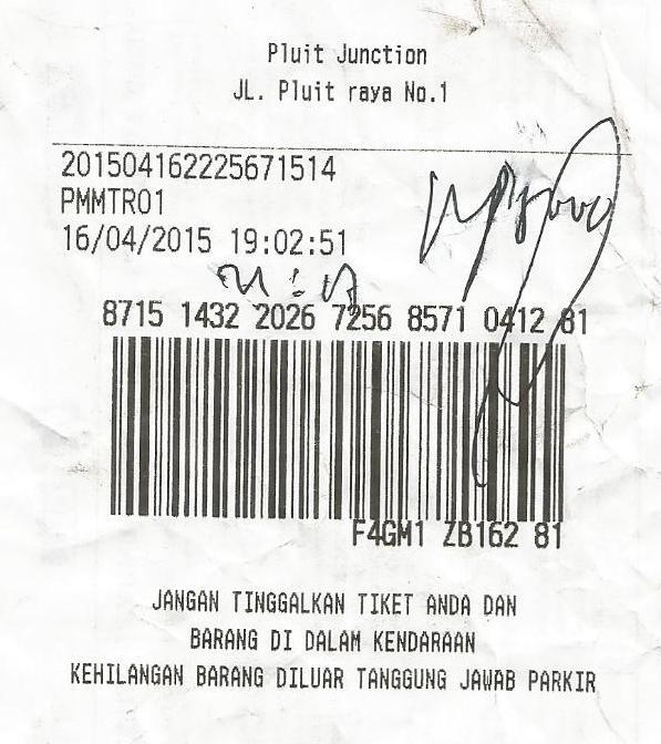 Hati-hati parkir motor di Mal luit junction