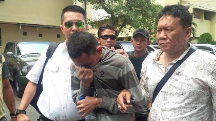 Pembunuh dan Tata Chubby Lakukan &quot;Begituan&quot; Tapi Tidak Tuntas