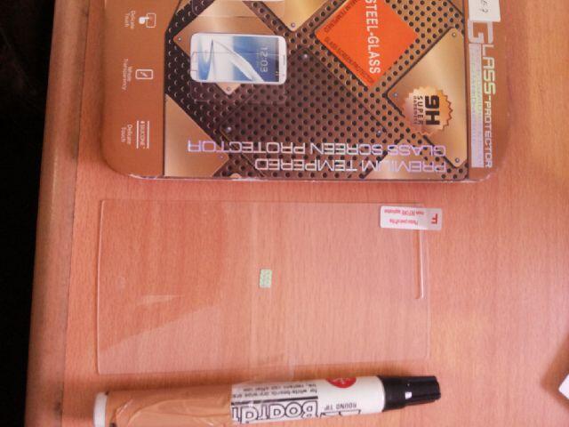 DISTRIBUTOR TEMPERED GLASS iPHONE 4/4S/5/5S/5C/6/6 Plus/iPAD 2/3/4/AIR/MINI