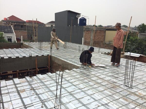 Tolong Dilihat Gan Sepuh Ada Yang Lain Di Rumah Ini