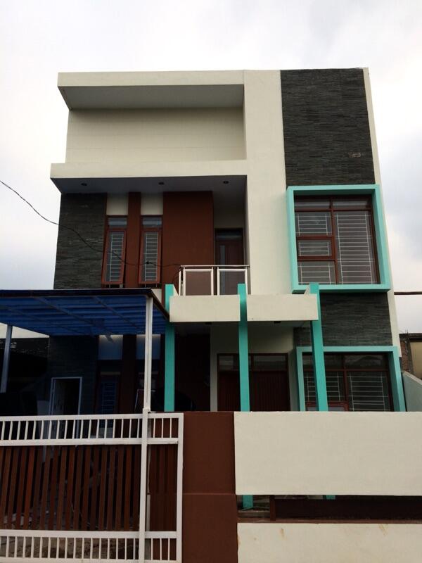 Tolong Dilihat Gan Sepuh Ada Yang Lain Di Rumah Ini