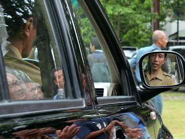 Fantastis.. Mobil Dinas Walikota Bekas Jokowi akan Dilelang gan..