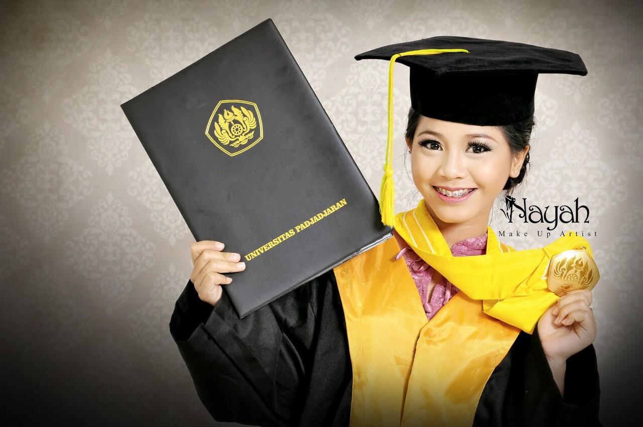  -- SHARE -- Gimana sih rasanya wisuda (bagi pengalaman dong) ?