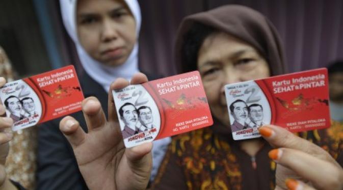 &#91;Kartu Indonesia Sabar&#93; Mensos Khofifah: Semua KIP dan KIS Terdistribusi Juni