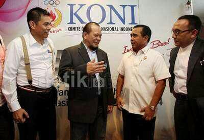 &#91;NYALLA STLOONG&#93; Kemenpora Sindir Ketum KONI yang Tak Konsisten soal PSSI