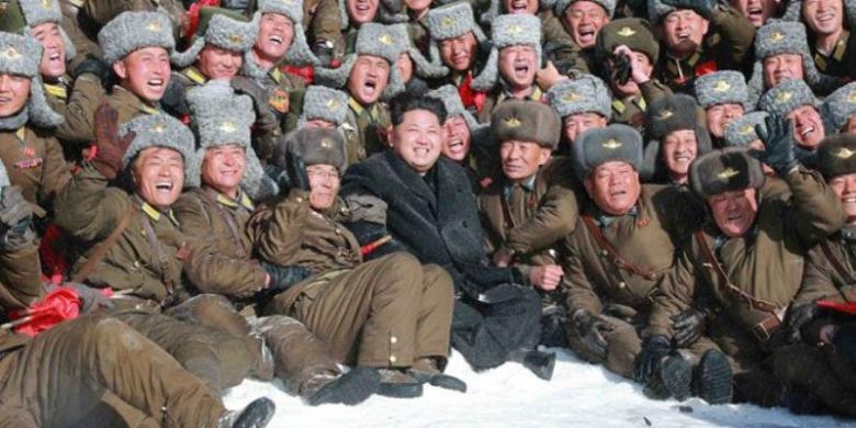 Kim Jong Un Beri Wejangan untuk Militer di Puncak Gunung Tertinggi Korut