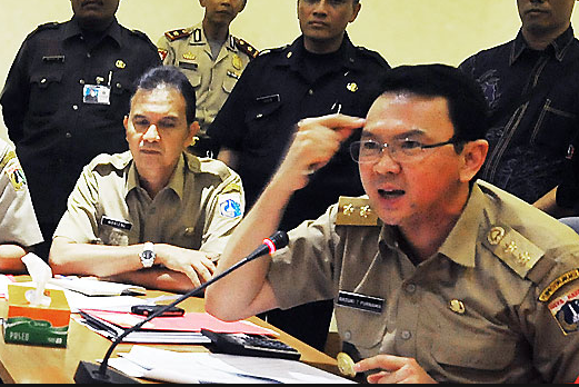 &#91;BUNGA TROTOAR&#93; Ahok akan Izinkan PKL Jualan di Trotoar