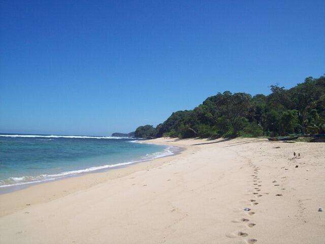 &#91;CATPER&#93; Pantai Pasir Panjang Ngliyep, Malang Jawa-Timur