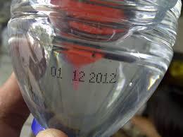 expired date!! tanggal kadaluarsa sepele yang sering salah diartikan konsumen~~