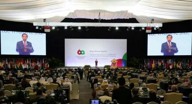 Pidato Jokowi di KAA Dipuji, Siapa Pembuatnya?