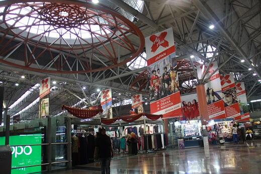 #Kuala lumpur 4 hari 3 malam# hari terakhir nginep di bandara..