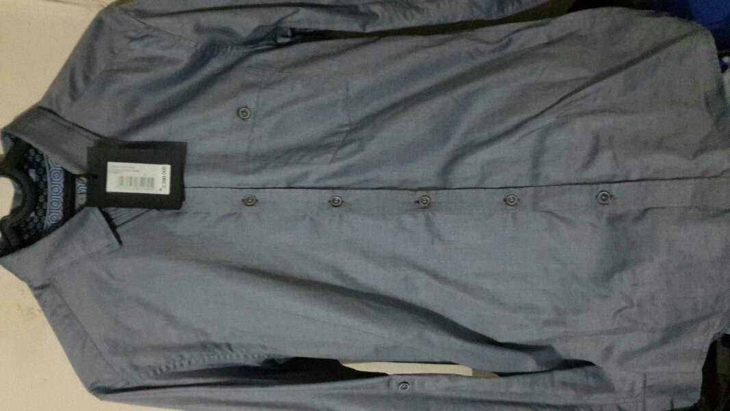 Kemeja Ted Baker