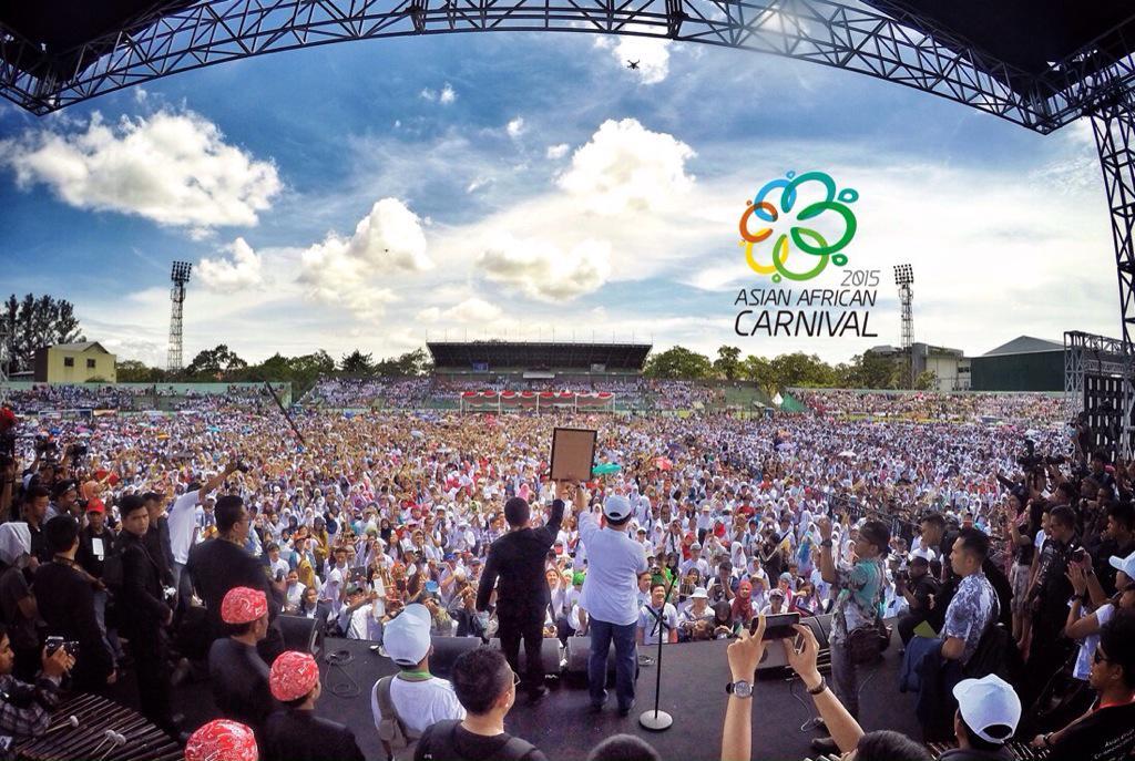 "Halo Halo Bandung" Menembus "World Guinness Book of Record"