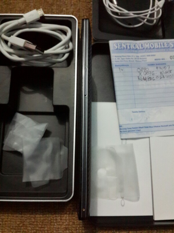 Oppo find 7 (bukan 7a)