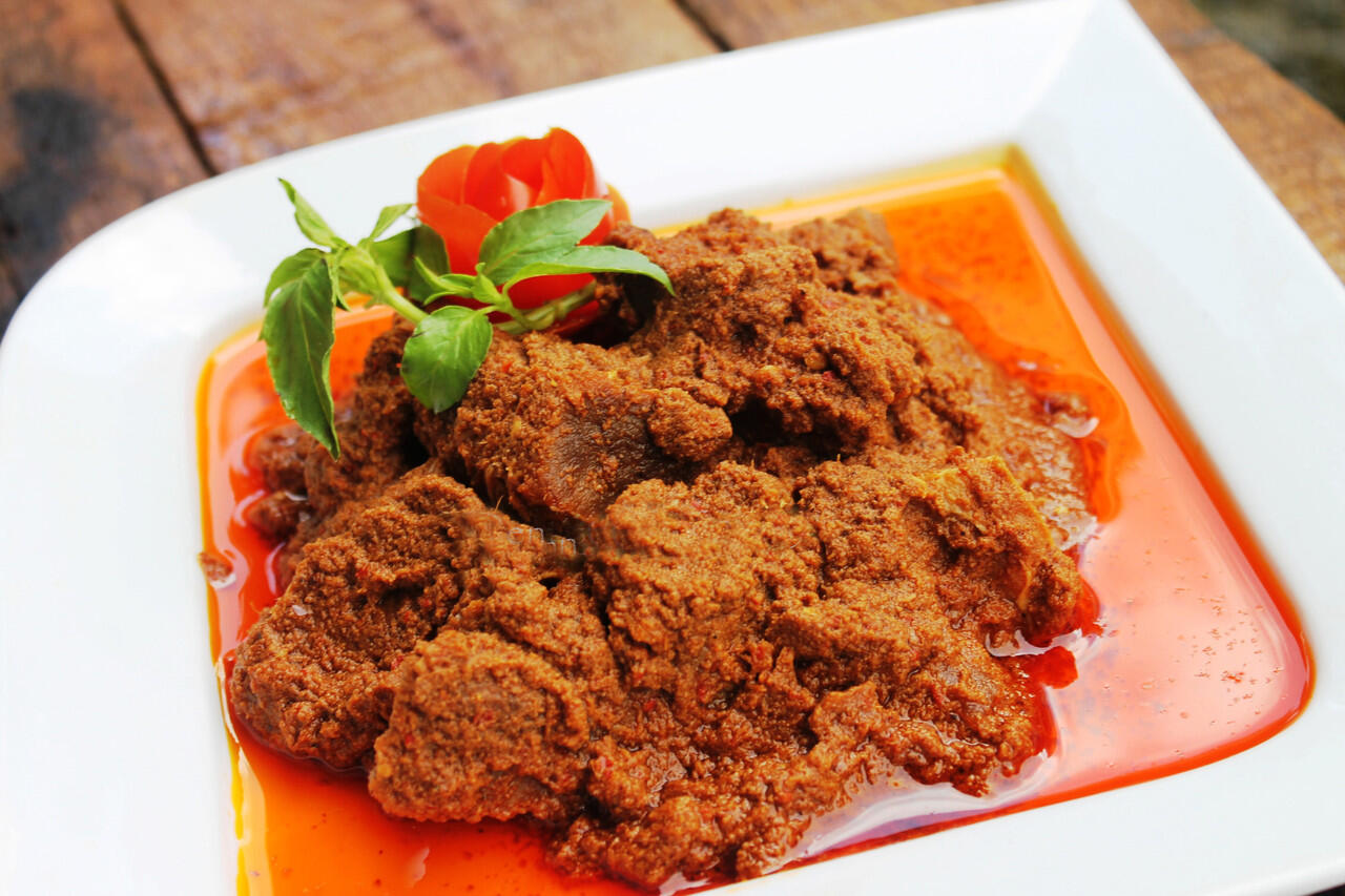 10 Makanan Khas Indonesia yang Bakal Kamu Kangenin Saat Di Luar Negeri