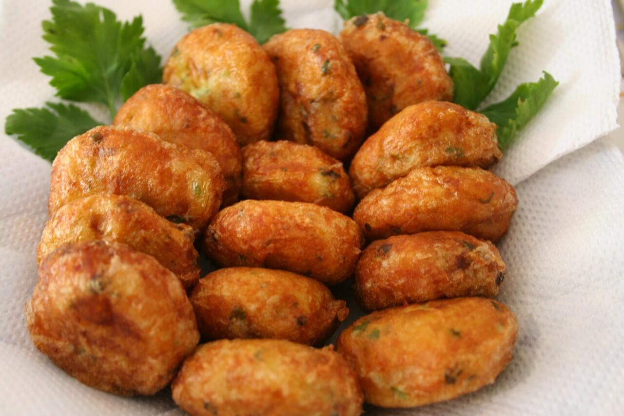 10 Makanan Khas Indonesia yang Bakal Kamu Kangenin Saat Di Luar Negeri